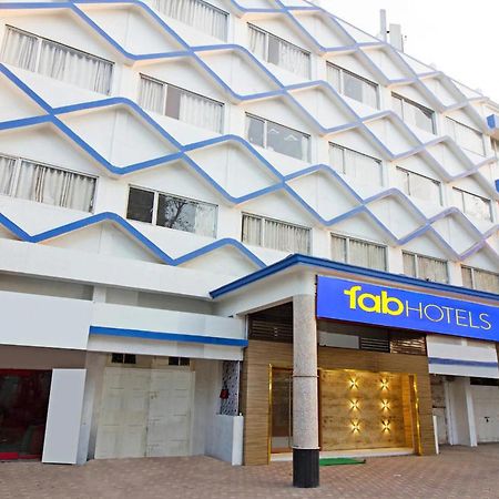 Fabhotel Neelkamal - Chembur Mumbai Exteriör bild