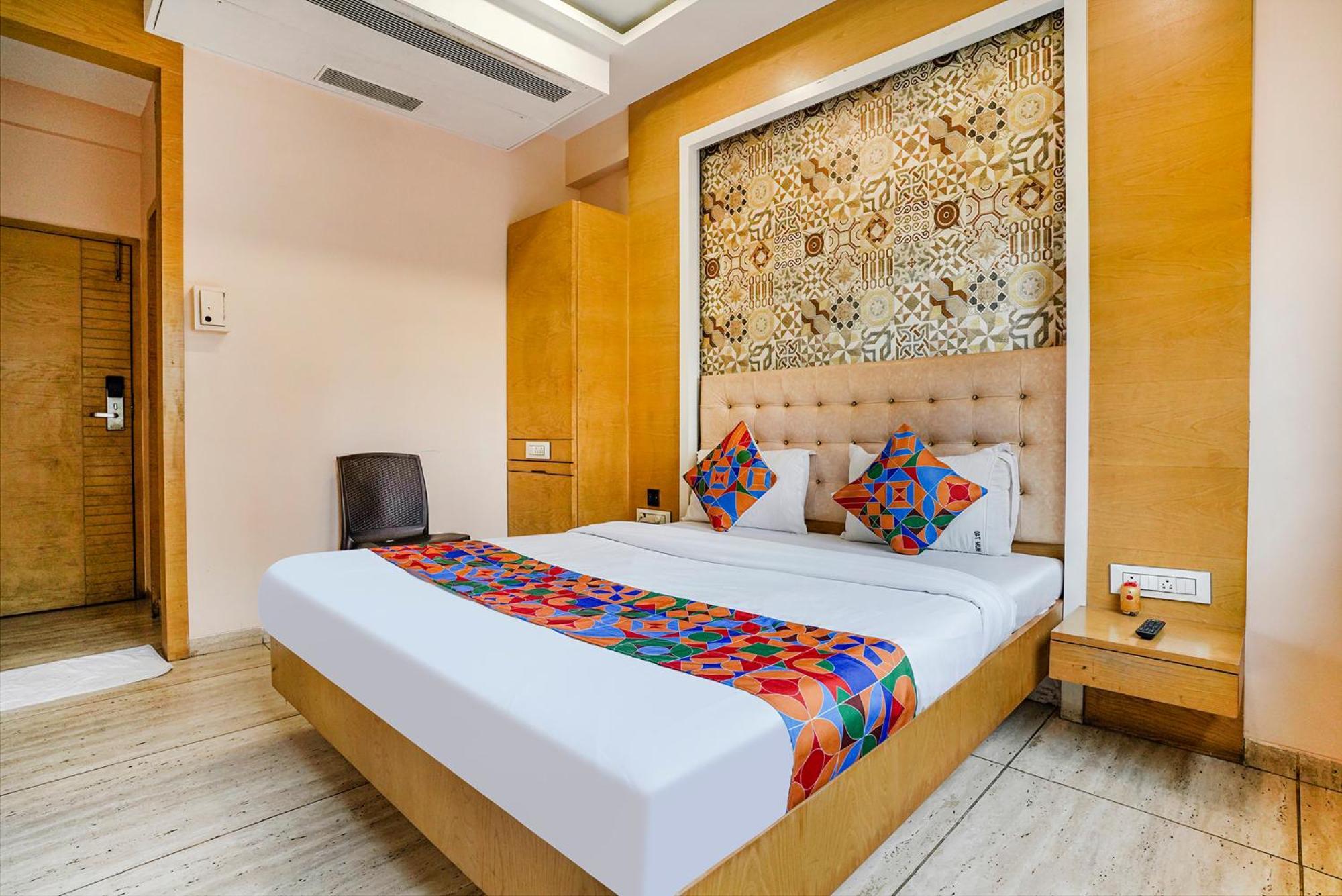 Fabhotel Neelkamal - Chembur Mumbai Exteriör bild